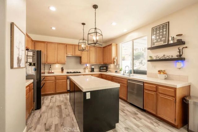 31302 Gatehouse Court, Murrieta, CA 92563