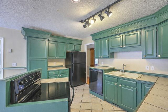 307 Mcdougal Circle, Summerville, SC 29483