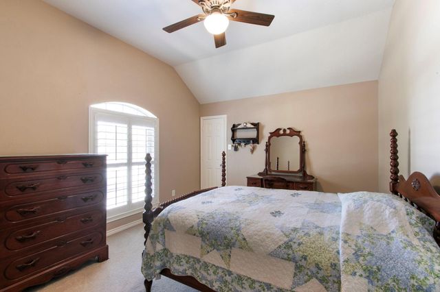 16215 Zinnia Drive, Houston, TX 77095