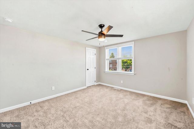 18 W MADISON AVE, Clifton Heights, PA 19018
