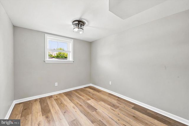 18 W MADISON AVE, Clifton Heights, PA 19018