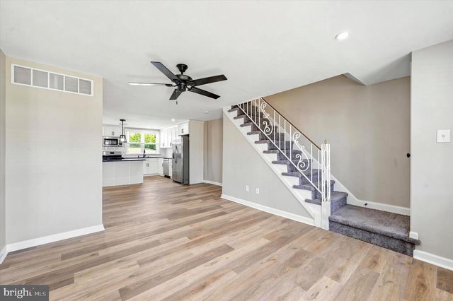 18 W MADISON AVE, Clifton Heights, PA 19018