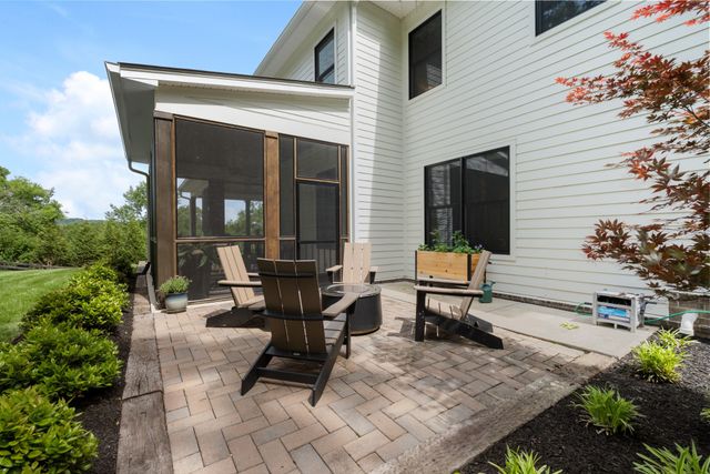 119 Century Oak Dr, Franklin, TN 37069