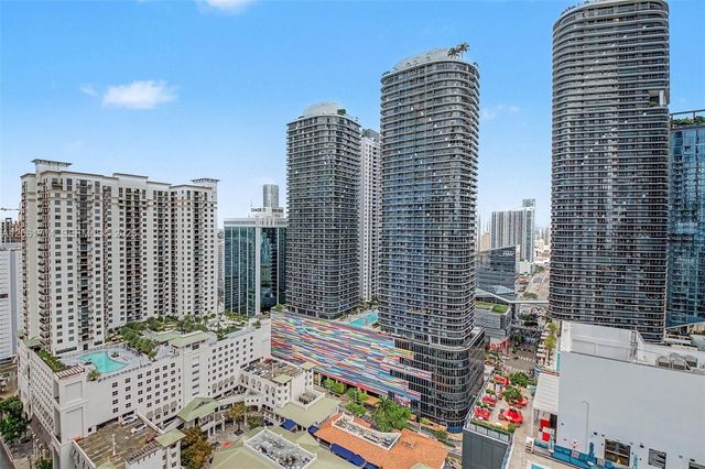 1000 Brickell Plz 2912, Miami, FL 33131