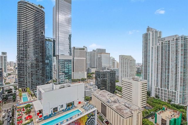 1000 Brickell Plz 2912, Miami, FL 33131