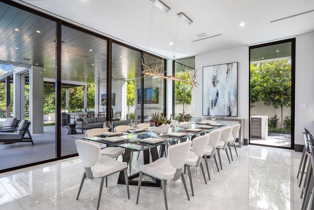 372 E Alexander Palm Road, Boca Raton, FL 33432