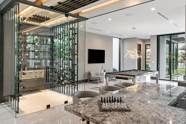 372 E Alexander Palm Road, Boca Raton, FL 33432