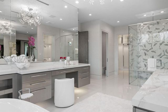 372 E Alexander Palm Road, Boca Raton, FL 33432
