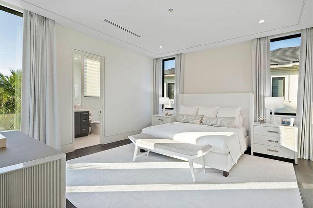372 E Alexander Palm Road, Boca Raton, FL 33432