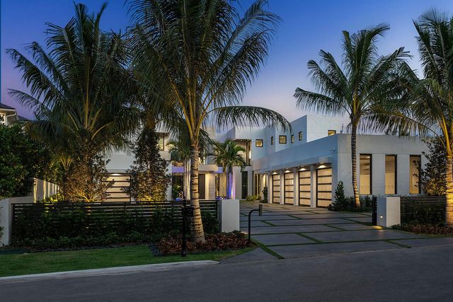 372 E Alexander Palm Road, Boca Raton, FL 33432