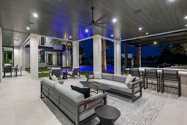 372 E Alexander Palm Road, Boca Raton, FL 33432