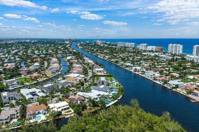 372 E Alexander Palm Road, Boca Raton, FL 33432