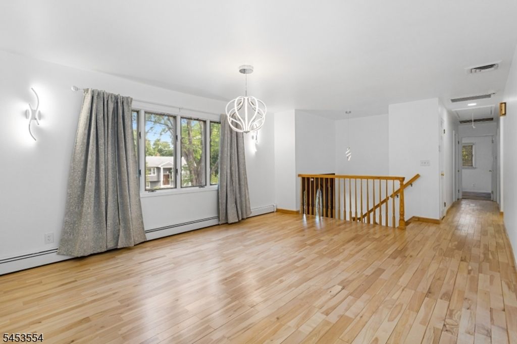 228 Dorothy Dr, North Haledon Boro, NJ 07508 — photo 4