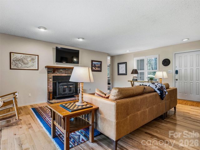 23 Gold Finch Court, Brevard, NC 28712