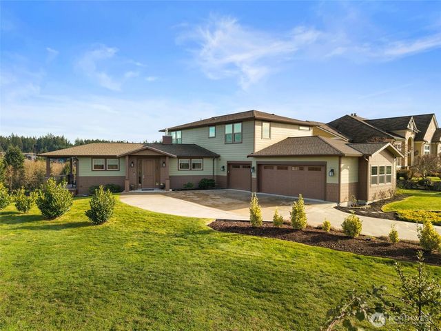 22922 Belvedere Place NE, Kingston, WA 98346