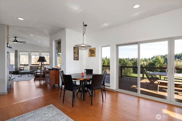 22922 Belvedere Place NE, Kingston, WA 98346