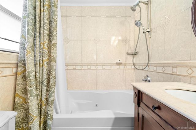 430 Turneur Avenue, Bronx, NY 10473