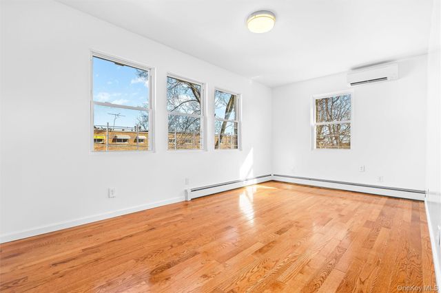 430 Turneur Avenue, Bronx, NY 10473