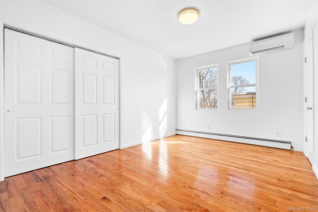 430 Turneur Avenue, Bronx, NY 10473