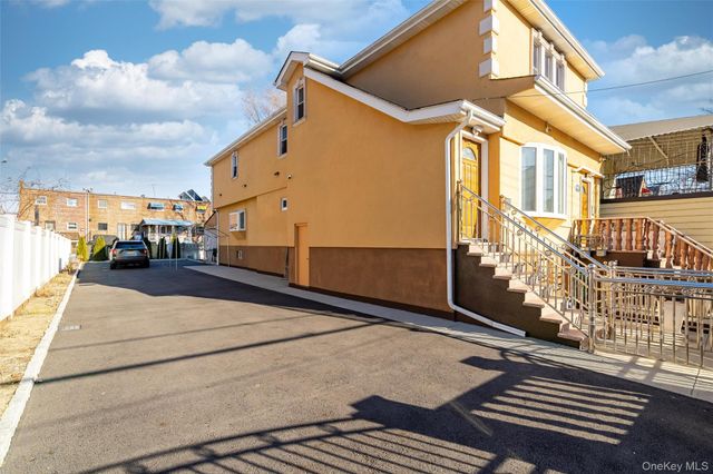 430 Turneur Avenue, Bronx, NY 10473