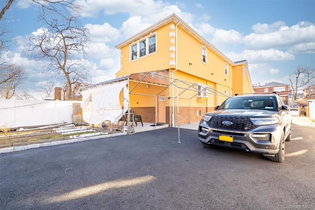 430 Turneur Avenue, Bronx, NY 10473