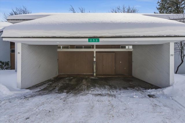 253 Club Sugarbush South Road 31 & 32, Warren, VT 05674