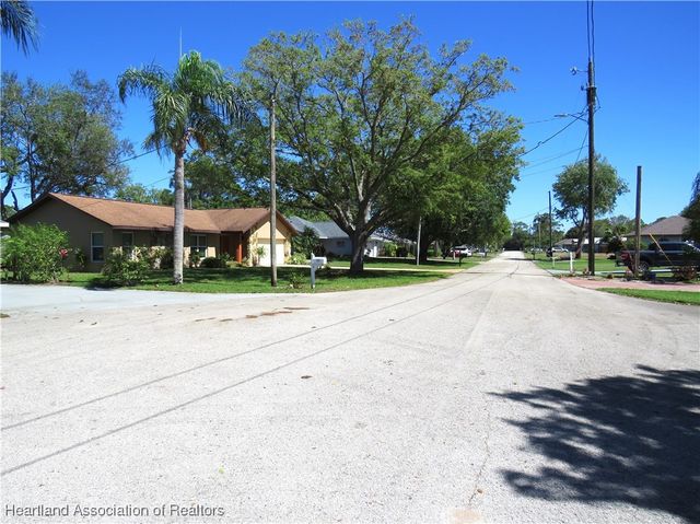 137 Delta Avenue, Lake Placid, FL 33852