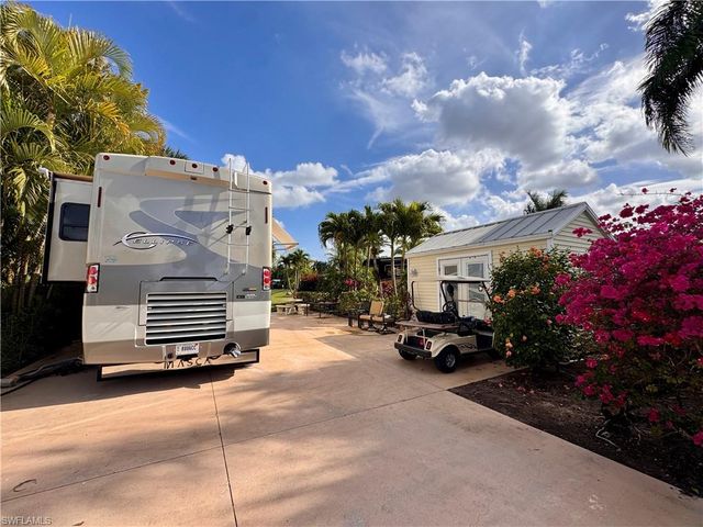 Lot 254 3012 E Riverbend Resort BLVD, Labelle, FL 33935