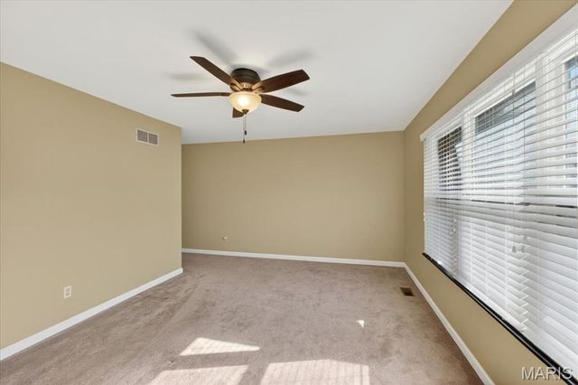 5421 Court Of Cedars, St Louis, MO 63128