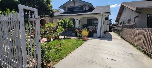 844 56th Street West, Los Angeles, CA 90037