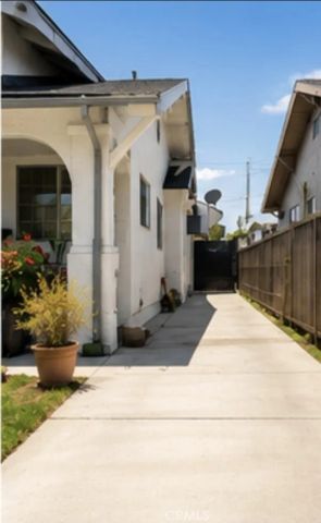 844 56th Street West, Los Angeles, CA 90037