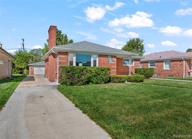 24821 Almond Avenue, Eastpointe, MI 48021
