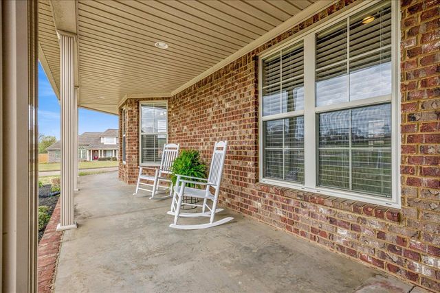 142 CLEMENTINE DR, Atoka, TN 38004