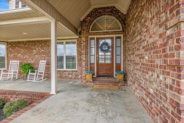 142 CLEMENTINE DR, Atoka, TN 38004