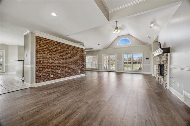 142 CLEMENTINE DR, Atoka, TN 38004