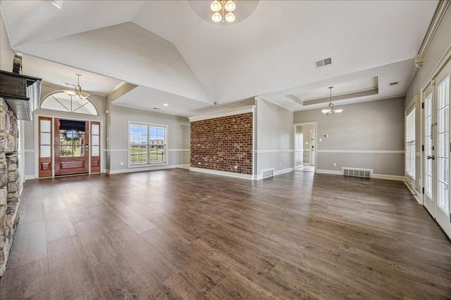 142 CLEMENTINE DR, Atoka, TN 38004