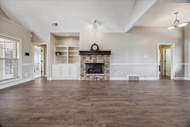 142 CLEMENTINE DR, Atoka, TN 38004