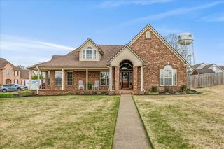 142 CLEMENTINE DR, Atoka, TN 38004