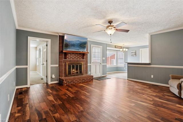 22 Cordova DR, Hampton, VA 23666