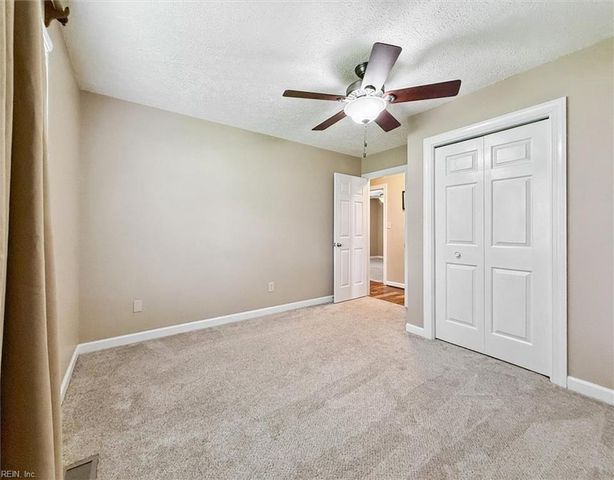 22 Cordova DR, Hampton, VA 23666