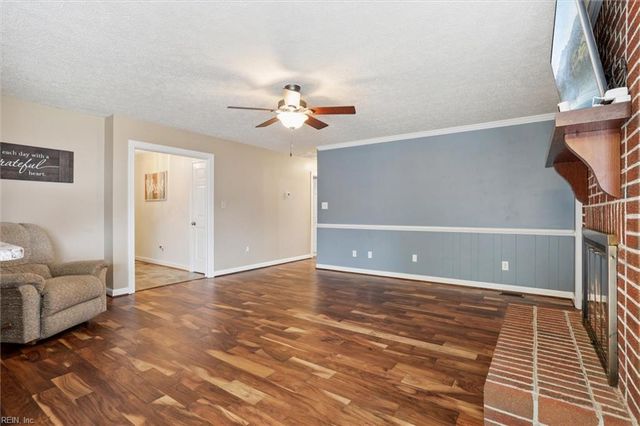 22 Cordova DR, Hampton, VA 23666