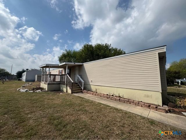 456 Limestone Dr, New Braunfels, TX 78130