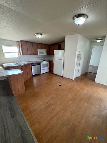 456 Limestone Dr, New Braunfels, TX 78130