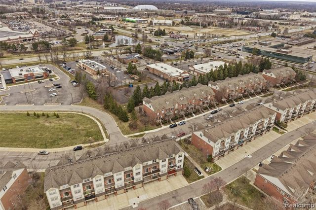 39478 Springwater Drive, Northville, MI 48168