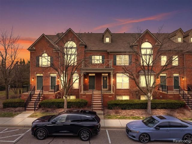 39478 Springwater Drive, Northville, MI 48168