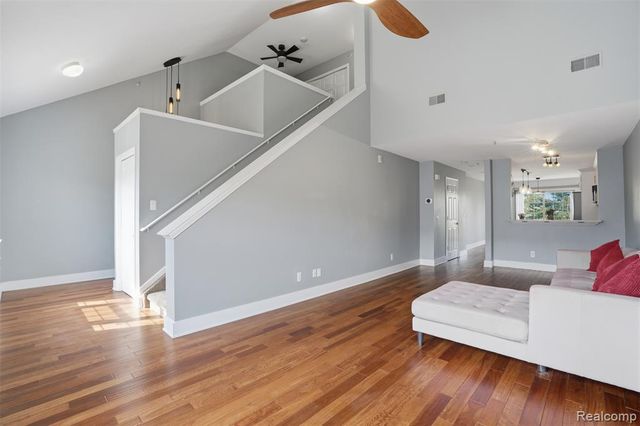 39478 Springwater Drive, Northville, MI 48168