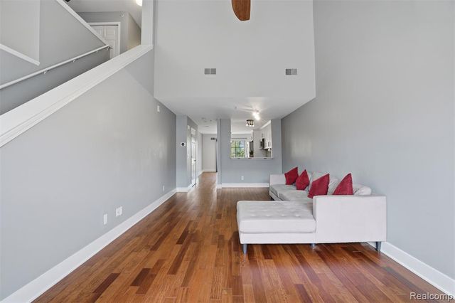 39478 Springwater Drive, Northville, MI 48168