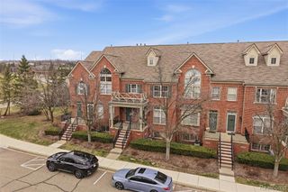 39478 Springwater Drive, Northville, MI 48168