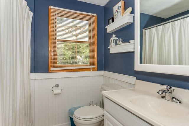 66 Healy Rd, Weymouth, MA 02188
