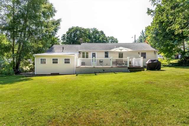 66 Healy Rd, Weymouth, MA 02188